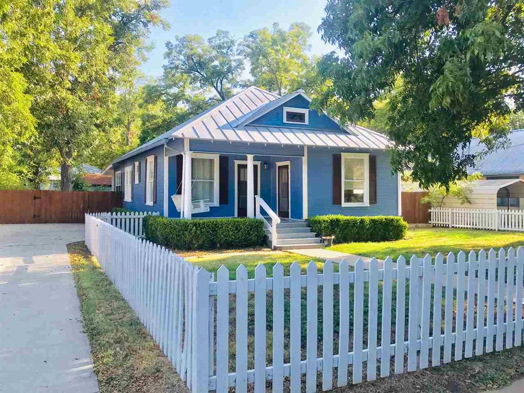 Rent House Llano Tx at Andrea Legette blog