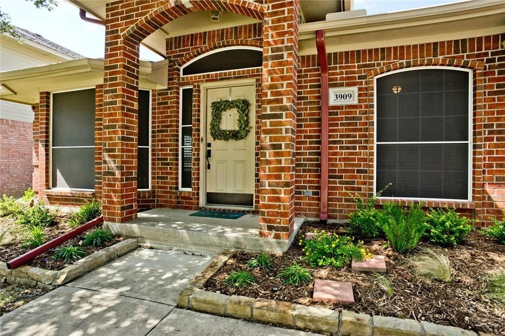 3909 Cannonwood Dr, Fort Worth, TX 76137
