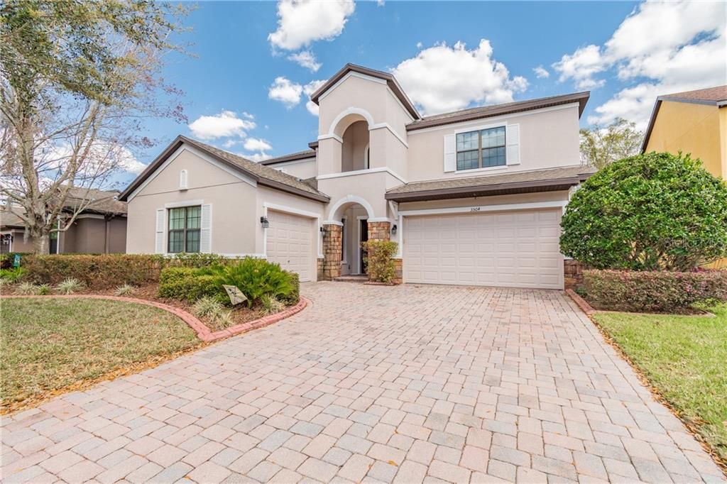 3504 Majestic View Dr, Lutz, FL 33558 - 5 Bed, 4 Bath Single-Family