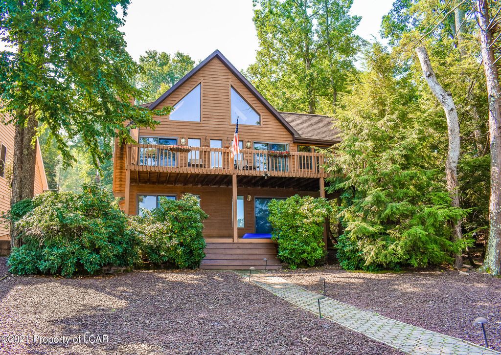 306 Rock Shore Ln, Drums, PA 18222