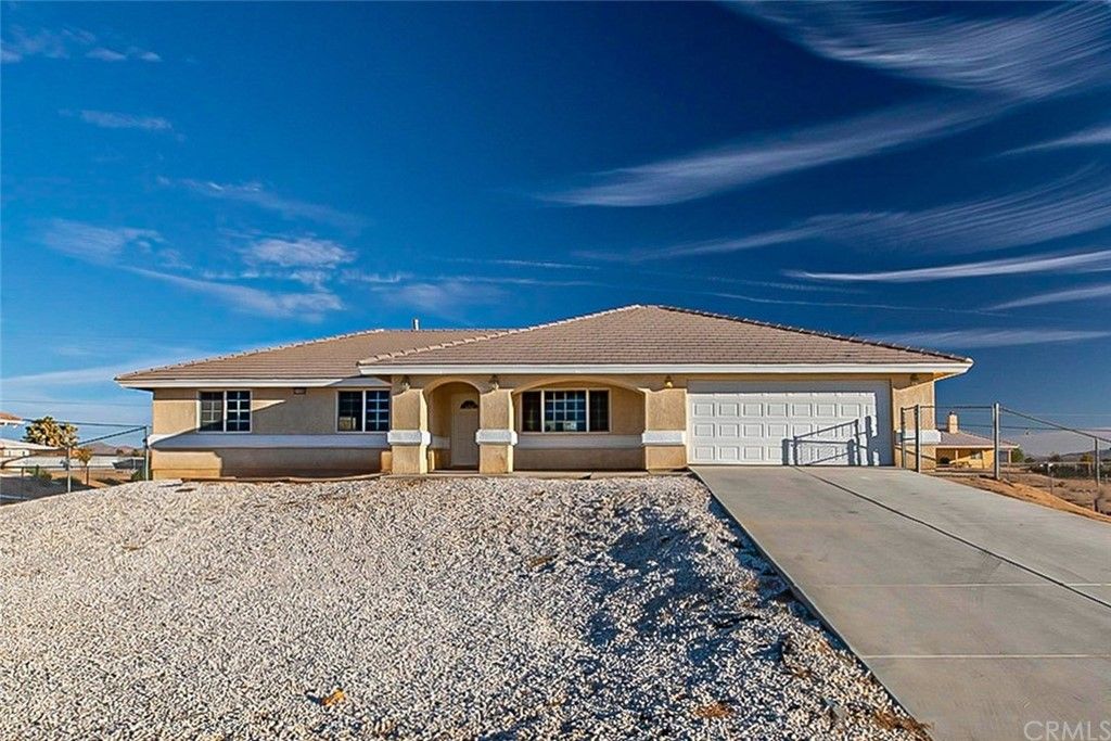 21150 Wigwam St, Apple Valley, CA 92307