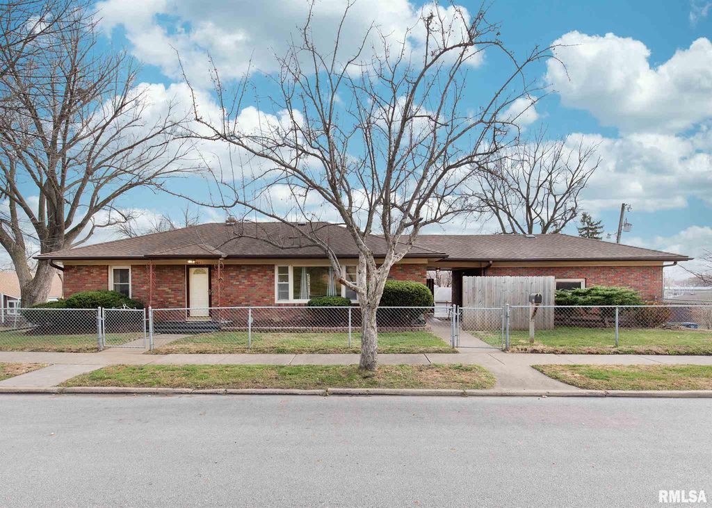 2603 Telegraph Rd, Davenport, IA 52804 Trulia