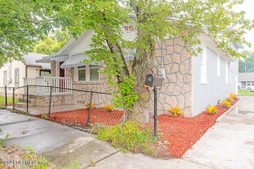 1911 W 25th St, Jacksonville, FL 32209