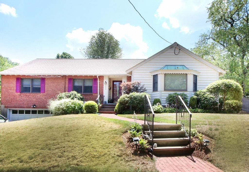 200 Cotton St, Newton, MA 02458