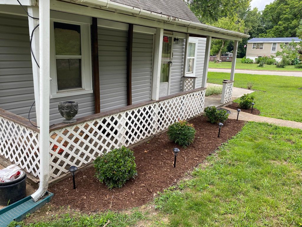 839 Leonard Ave, Valley Park, MO 63088