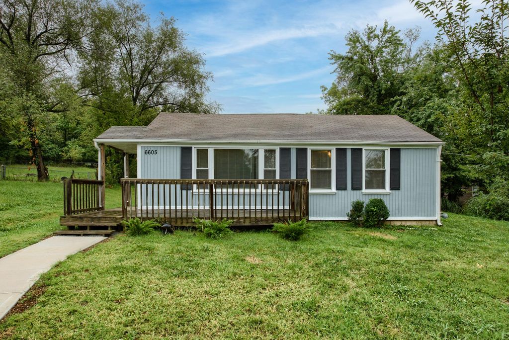 6605 N Edison Ave, Kansas City, MO 64151
