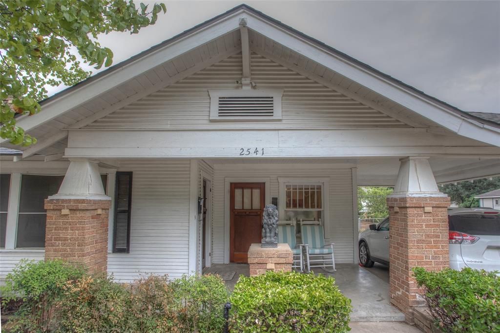 2541 Wabash Ave, Fort Worth, TX 76109