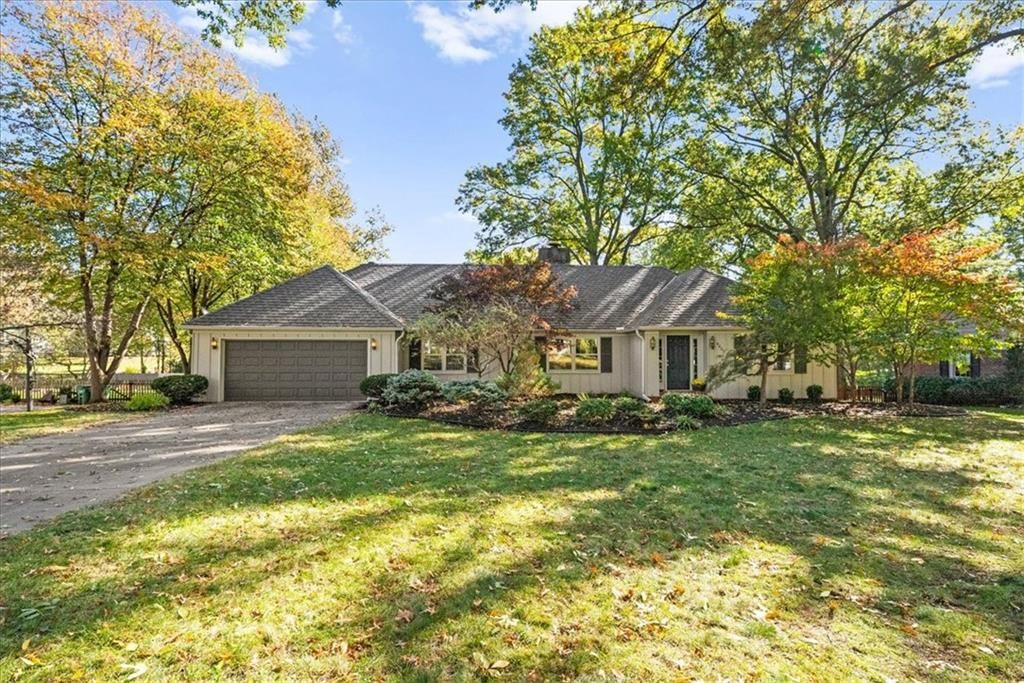 9605 Manor Rd, Leawood, KS 66206 Trulia