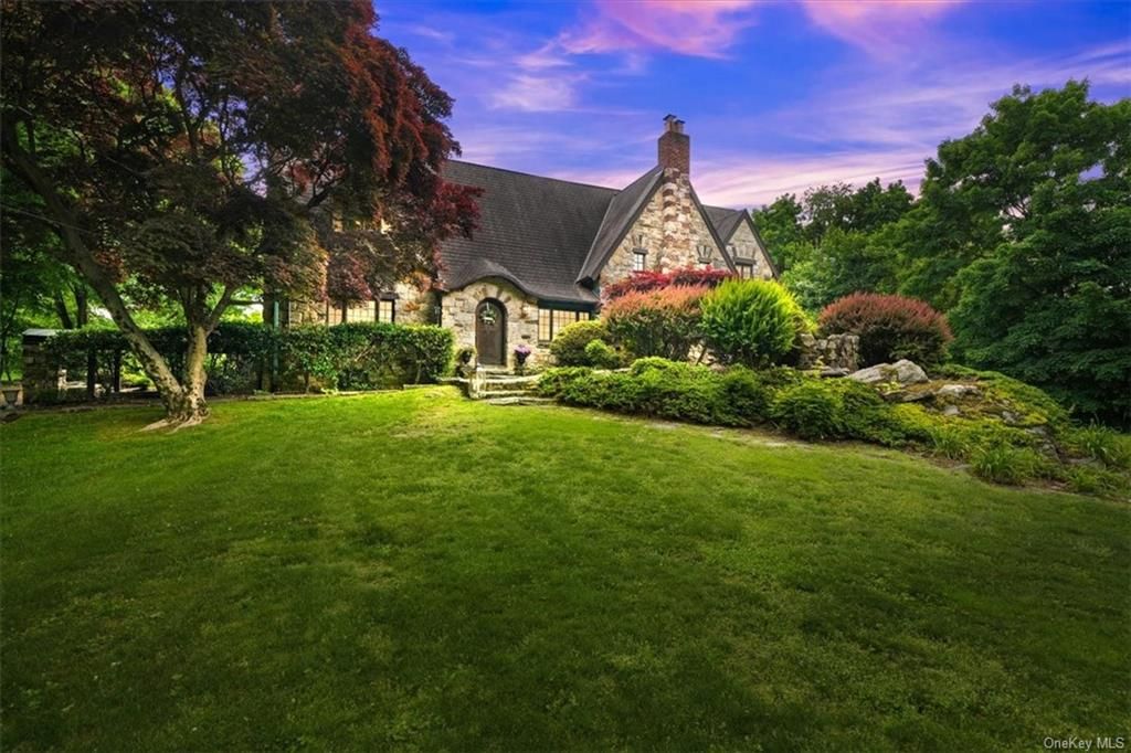 200 Rosedale Avenue, White Plains, NY 10605 SingleFamily Home for Sale MLS H6310339