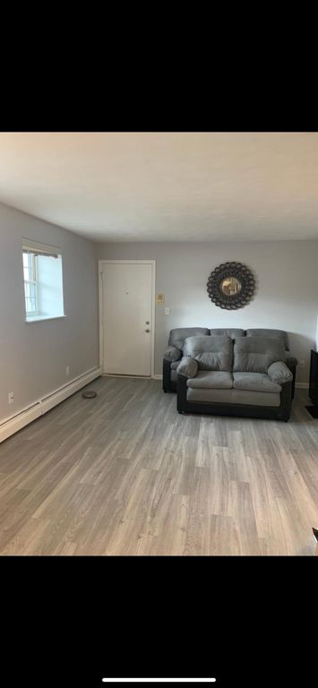110 N Hyde Park Ave #B, Scranton, PA 18504