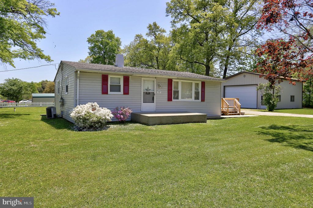 14201 Waggaman Ave, Laurel, MD 20707