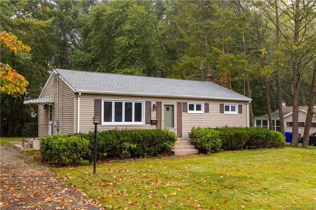 126 Sandra Dr, East Hartford, CT 06118