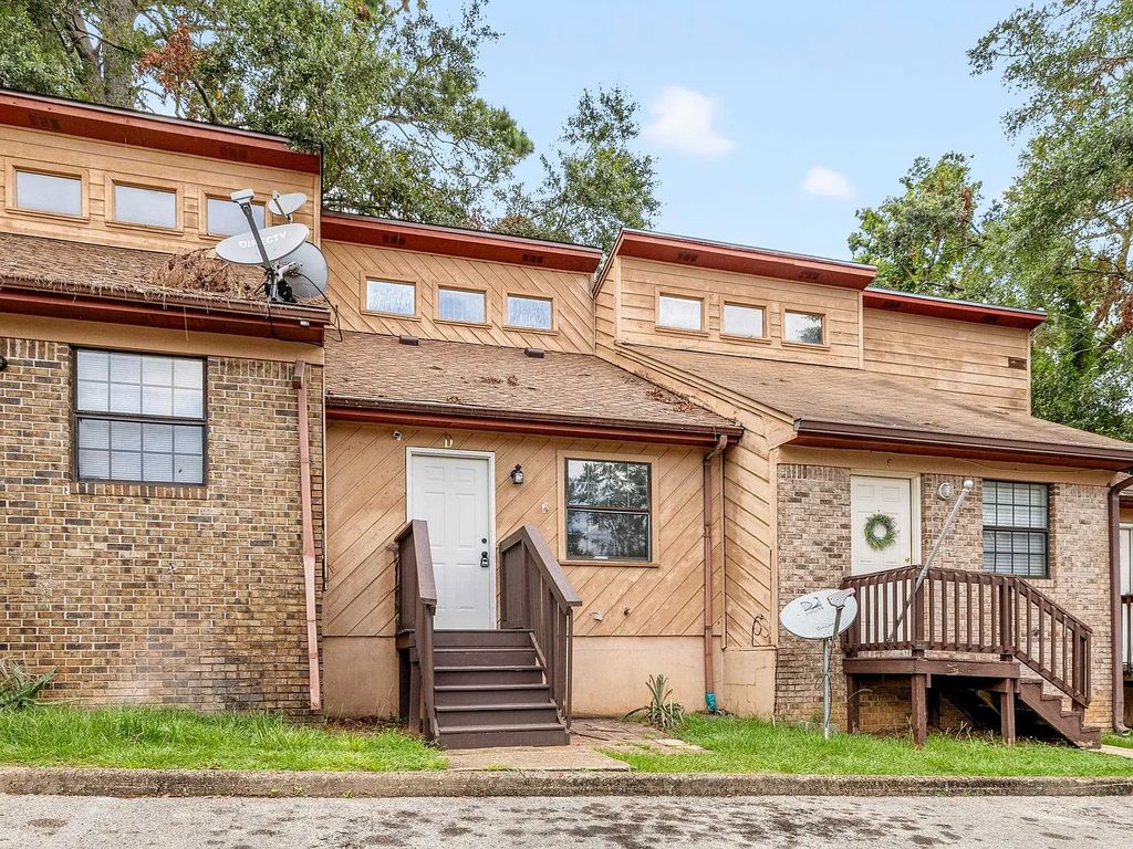 1828 Jackson Bluff Rd D1, Tallahassee, FL 32304 Townhouse for Sale