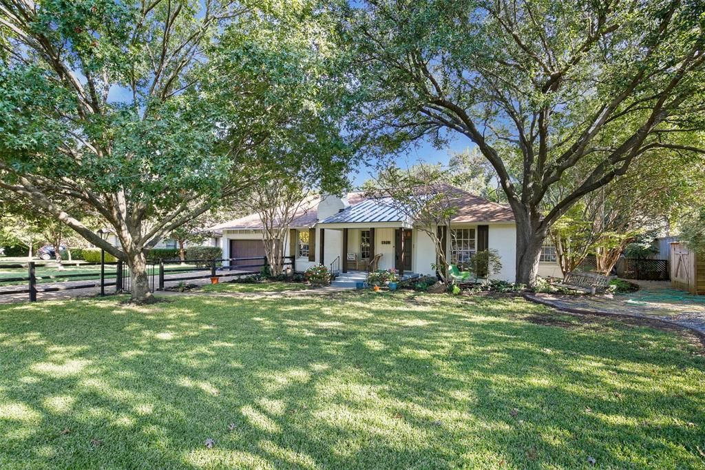 1414 Tranquilla Dr, Dallas, TX 75218