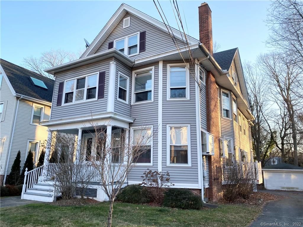 1205 Forest Rd #2, New Haven, CT 06515