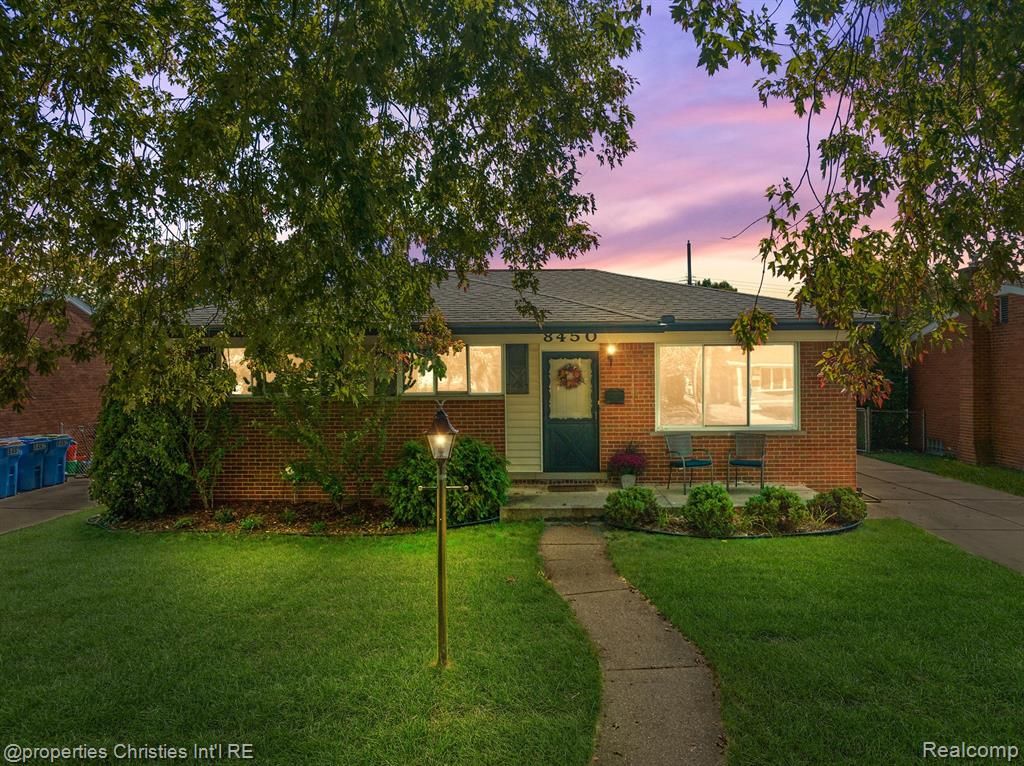 8450 Christine St, Warren, MI 48093 Trulia