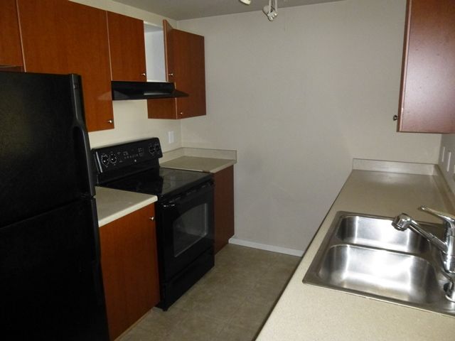 12404 E  Gibson Rd #J305, Everett, WA 98204