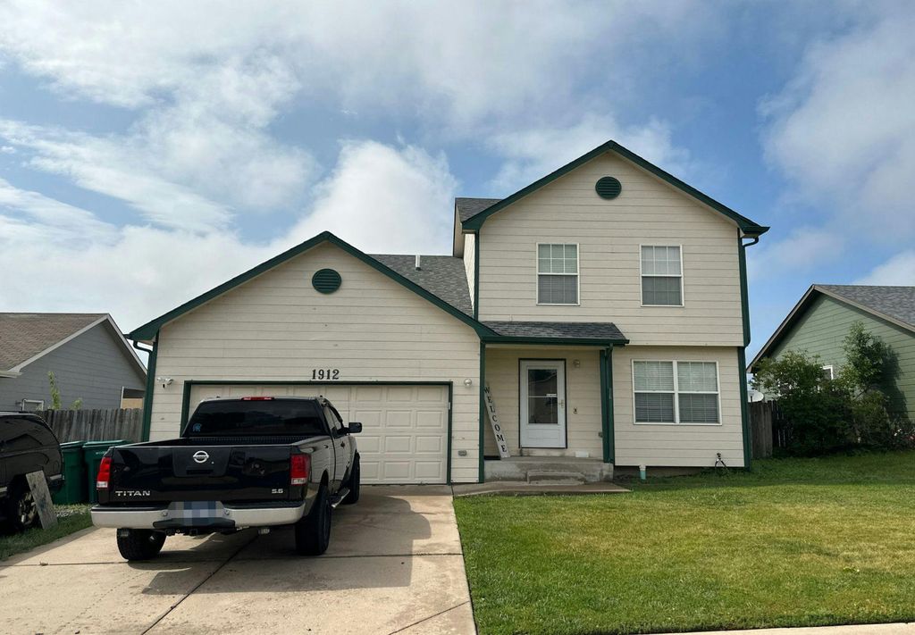 1912 McNitt St, Evans, CO 80620