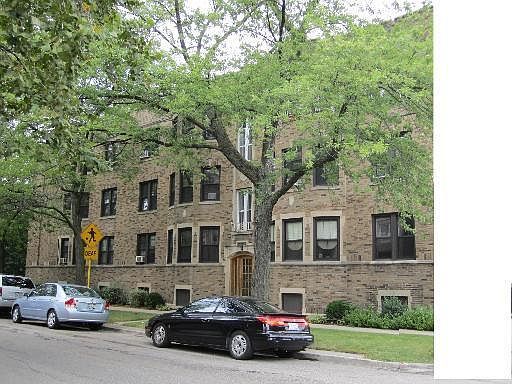 2416 W Thorndale Ave #2, Chicago, IL 60659