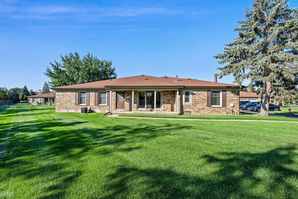 14956 Hartford Ct 11, Utica, MI 48315 Trulia