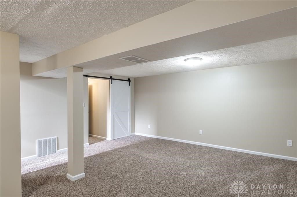 homes for sale near new carlisle ohio