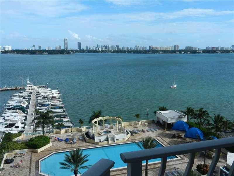 7601 E Treasure Dr #1208, Miami Beach, FL 33141