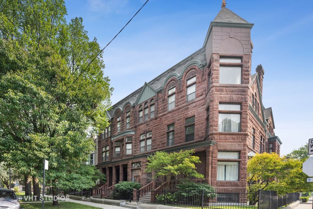 4347 S Ellis Ave #3, Chicago, IL 60653