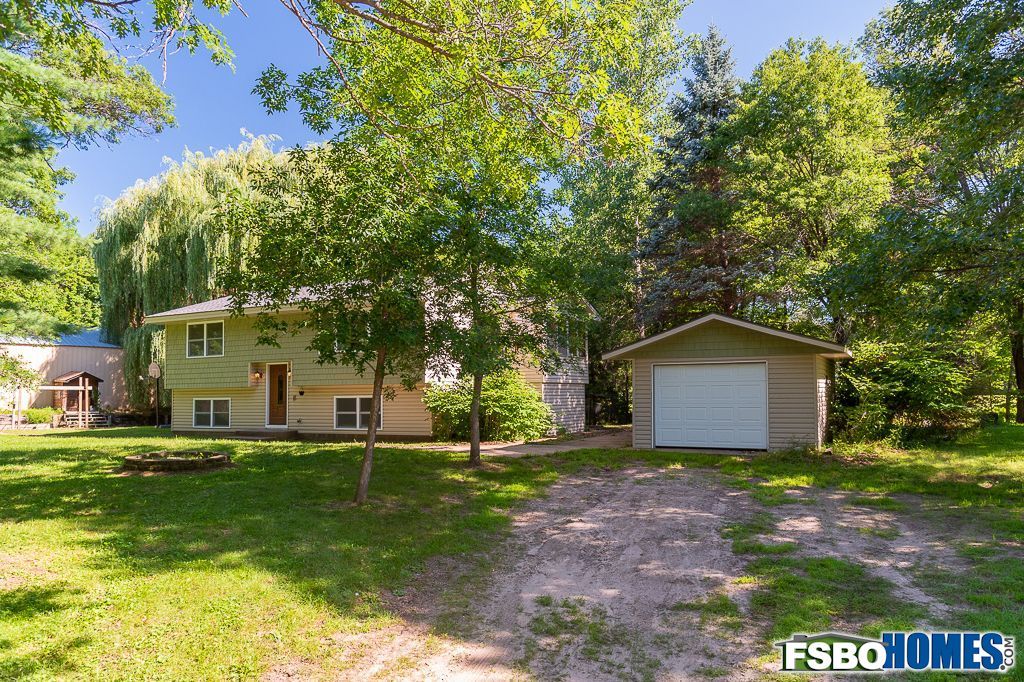 2685 Long Lake Dr NW, Isanti, MN 3 Bed, 1 Bath SingleFamily Home