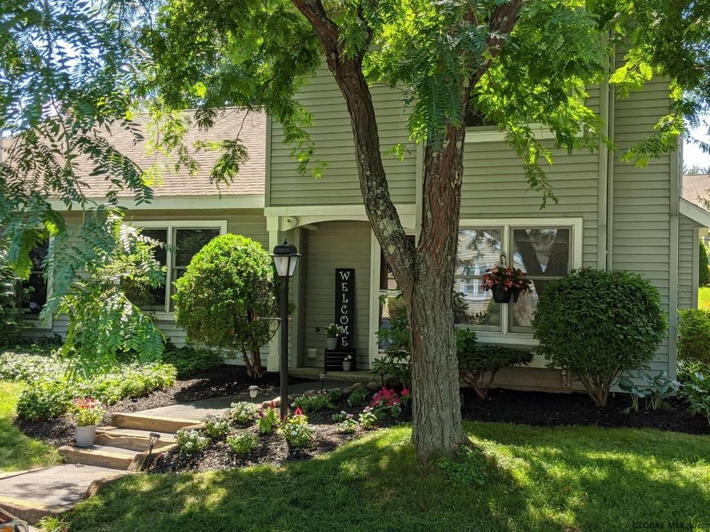 2 WILTON Court, Halfmoon, NY 12065 Trulia