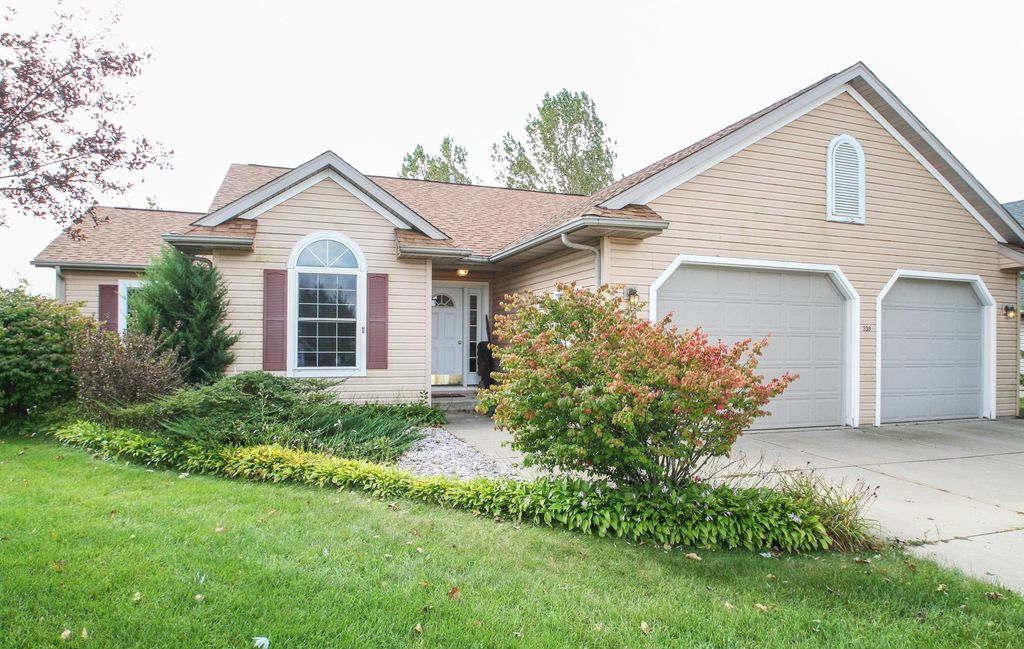 339 Sunburst Ave, Twin Lakes, WI 53181 Trulia