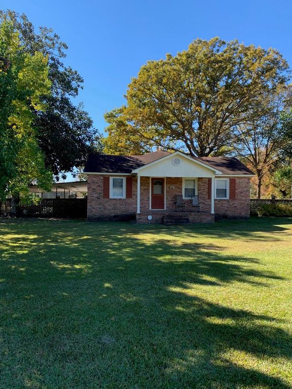1341 N Highway 171, Louisville, GA 30434