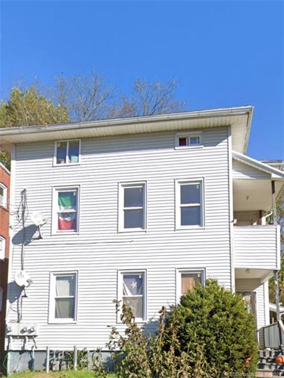 176 Glen St, New Britain, CT 06051