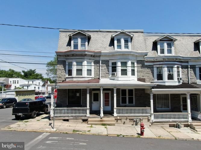 1350 W Norwegian St, Pottsville, PA 17901