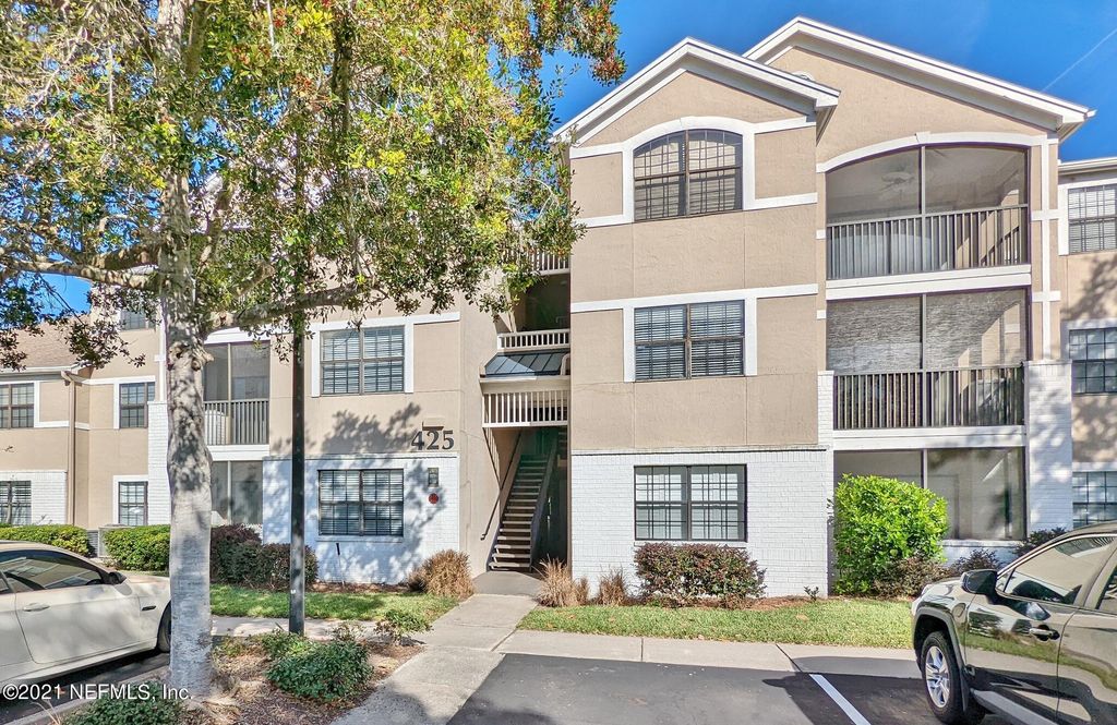 425 Timberwalk Ct, Ponte Vedra Beach, FL 32082