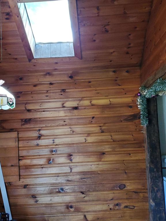118 Stetson Rd, Newport, ME 04953