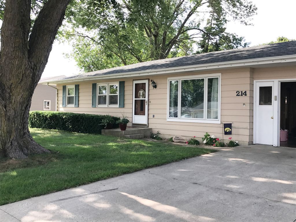 214 4th St E, Newhall, IA 52315 Trulia