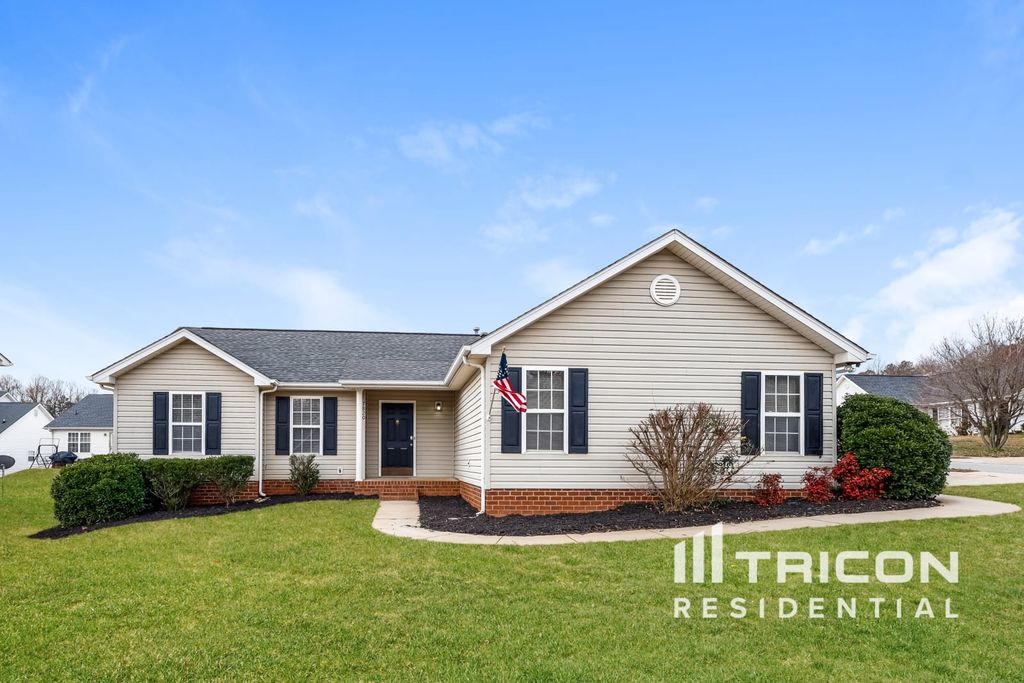 7820 Euler Way, Charlotte, NC 28214 Trulia