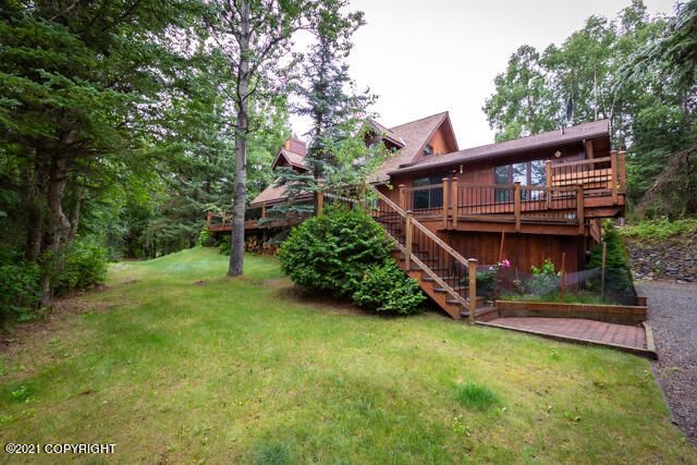 18409 Stillwater Dr, Eagle River, AK 99577