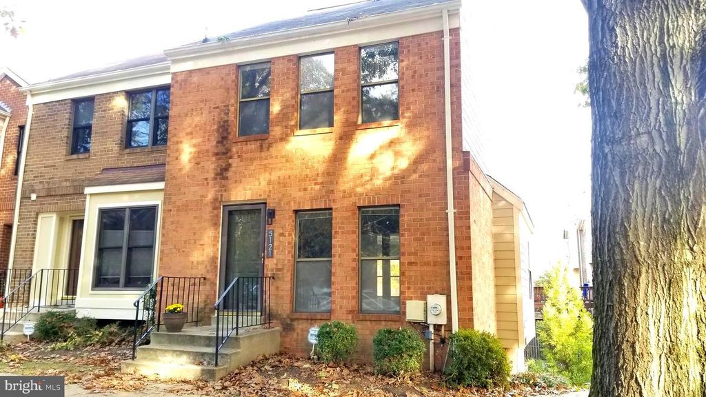 5121 King Charles Way, Bethesda, MD 20814
