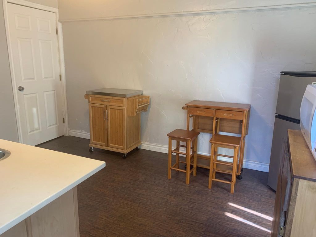 605 Wallace Dr, Garland, TX 75041