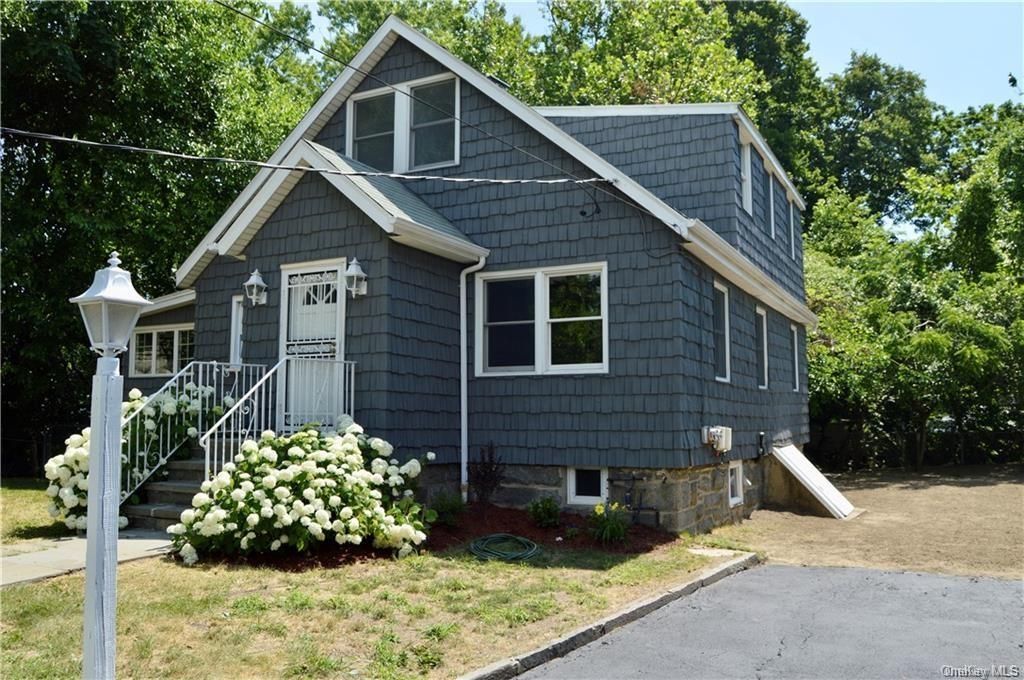 933 Lester Ave, Mamaroneck, NY 10543