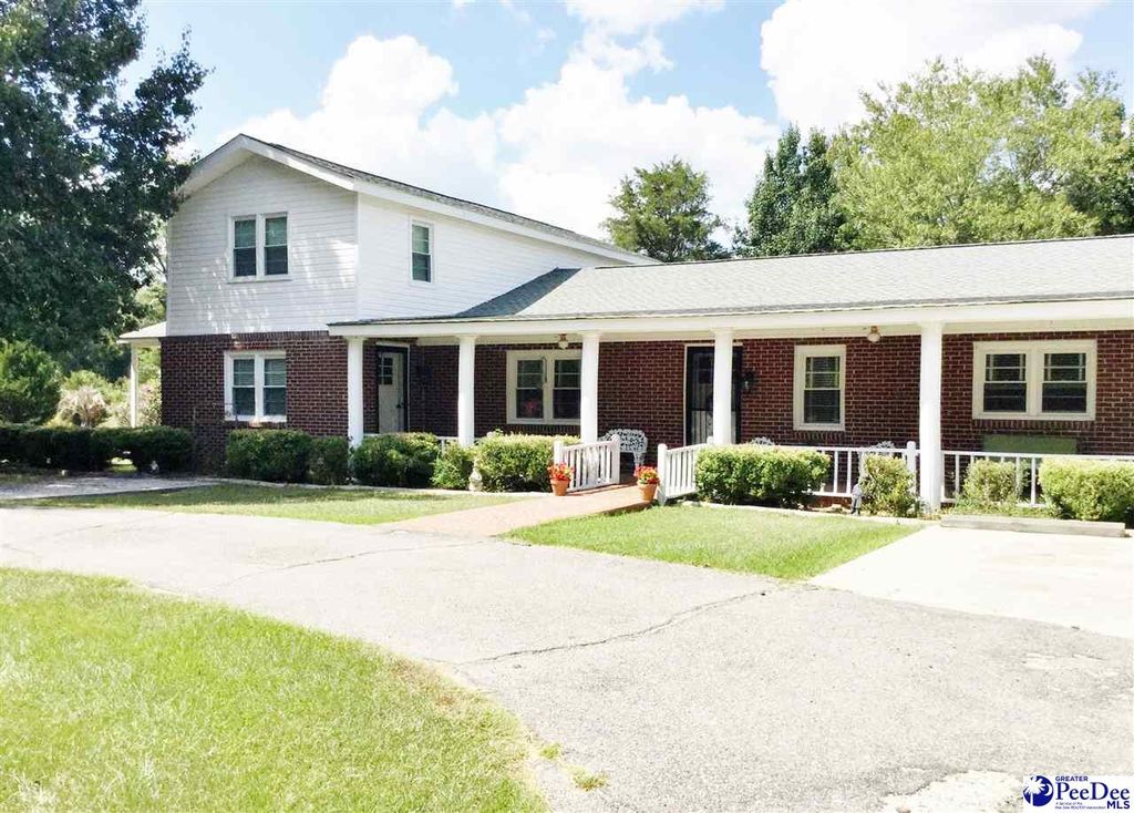 1103 E Old Marion Hwy, Florence, SC 4 Bed, 3 Bath SingleFamily Home