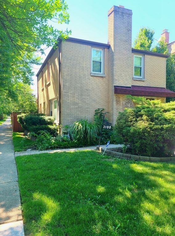 2100 N Oak Park Ave, Elmwood Park, IL 60707
