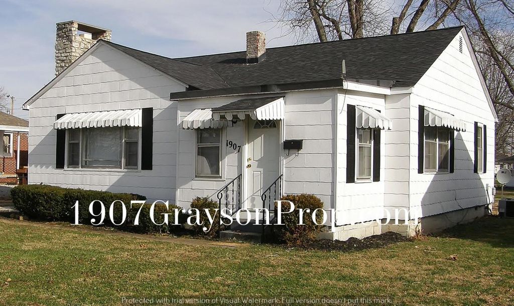 1907 Beam Rd, Columbus, IN 47201