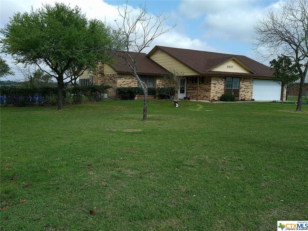 6607 Rein Dr, Killeen, TX 76542 3 Bed, 2 Bath Single