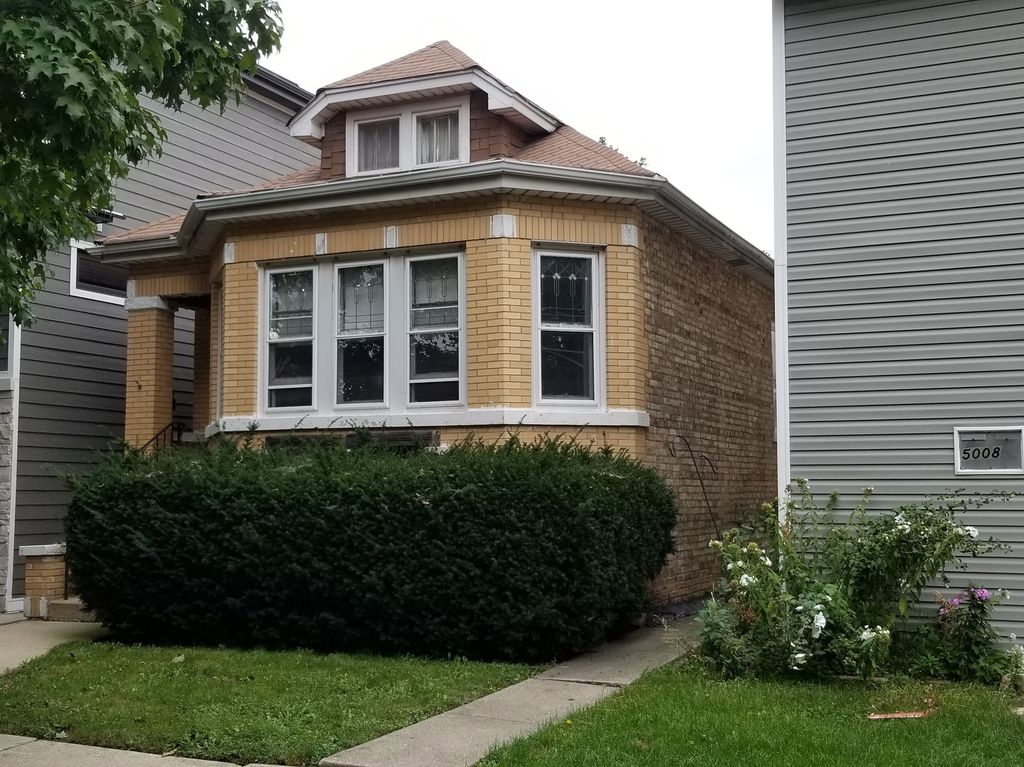 5012 W Argyle St, Chicago, IL 60630