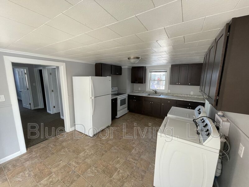 139 Pearl St, Manchester, NH 03104