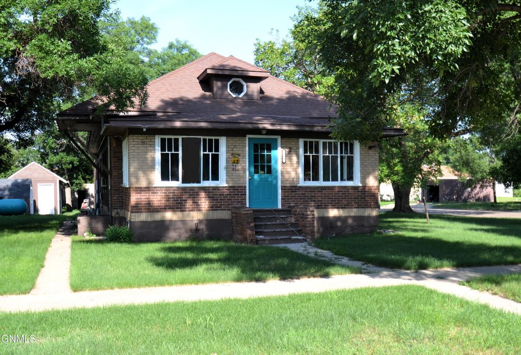 221 1st Ave NW, Hazen, ND 58545 MLS 4011245 Trulia