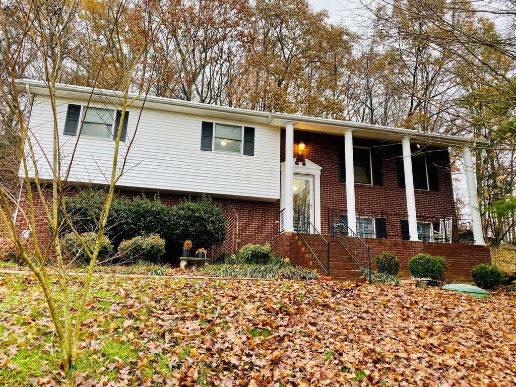 920 S Sherbrooke Cir, Mt Carmel, TN 37645 Trulia