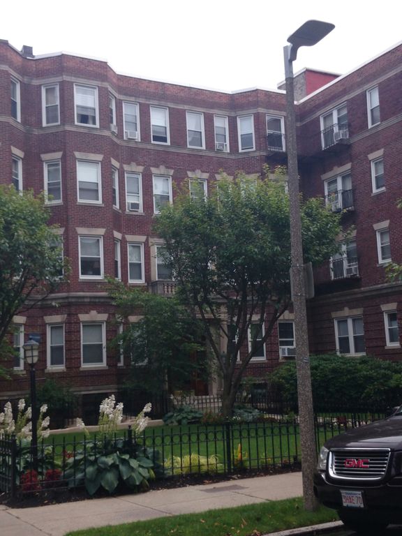 102 Queensberry St #11, Boston, MA 02215